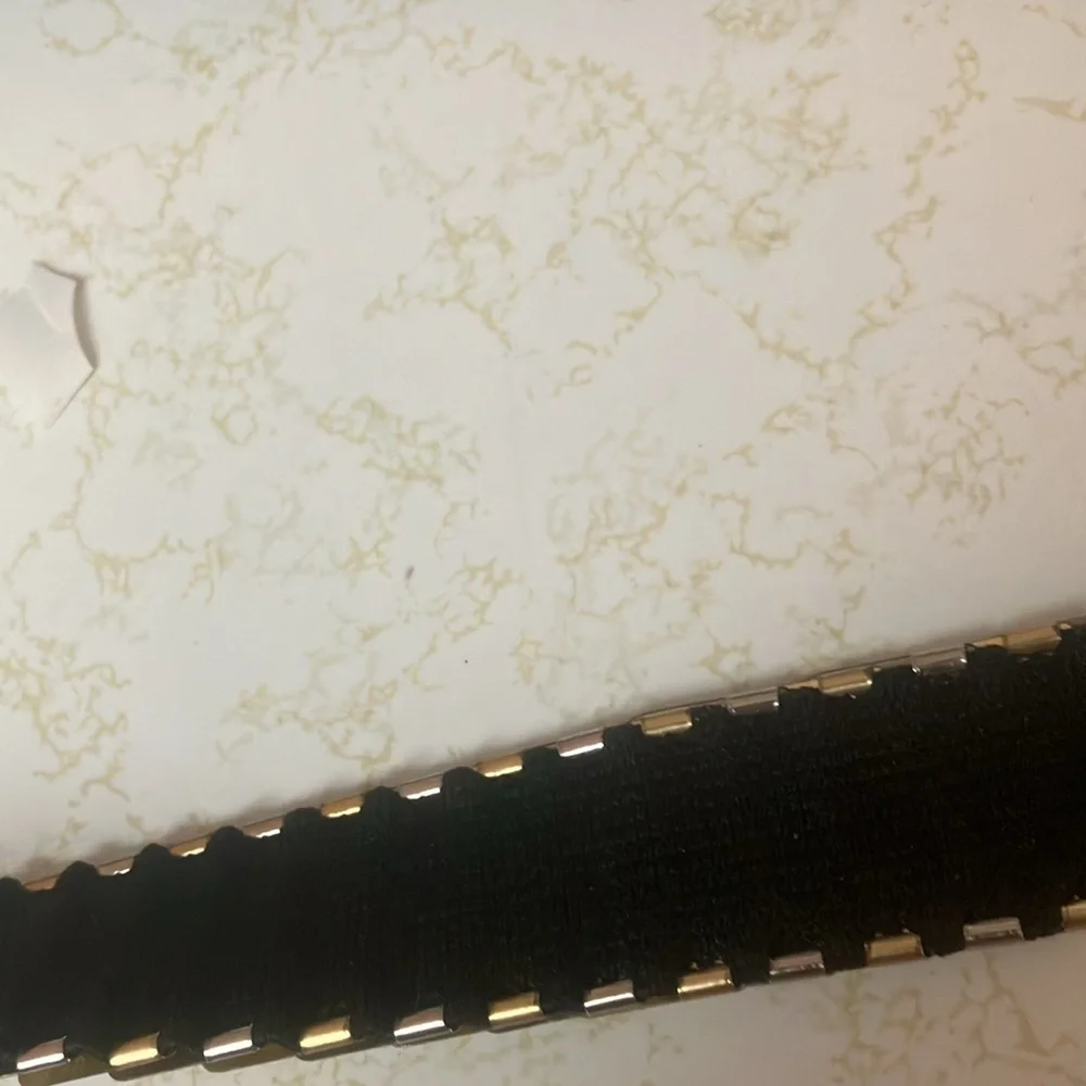 Casual Corner Gold and Silver ladies stretch belt xl
